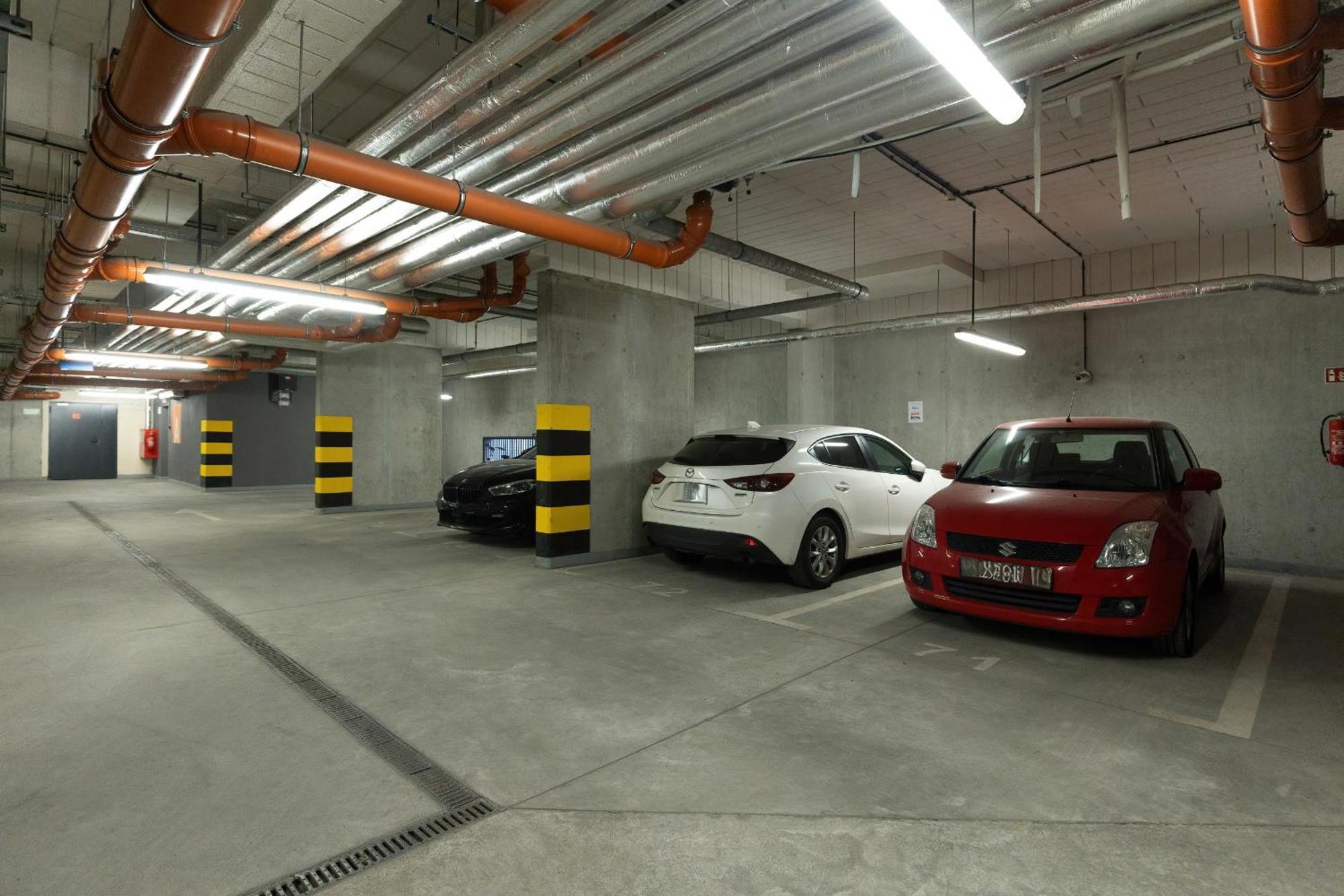 Podgorze Lipska Pet-Friendly Apartment With Balcony And Parking By Renters Prestige คราคูฟ ภายนอก รูปภาพ